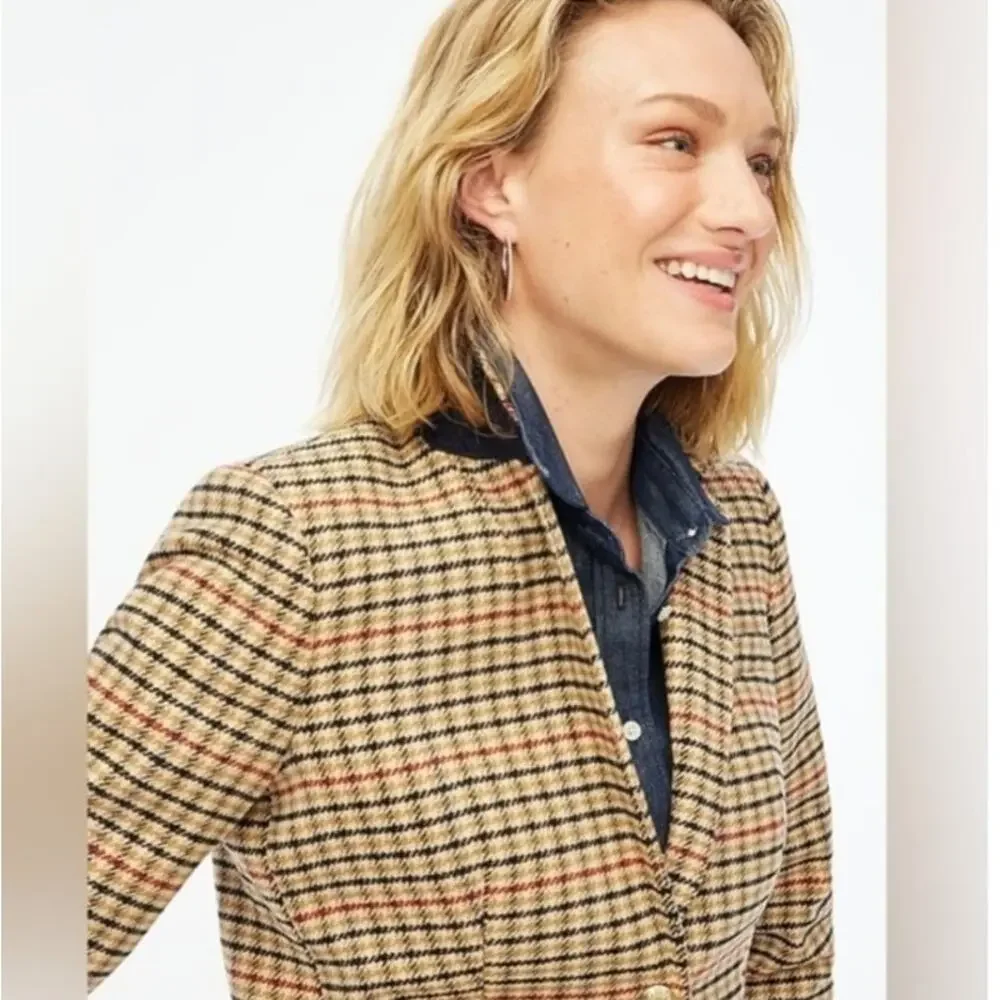 J.Crew Tweed Schoolboy Blazer Women 14 Camel Navy Plaid Gold Crest Buttons NEW
